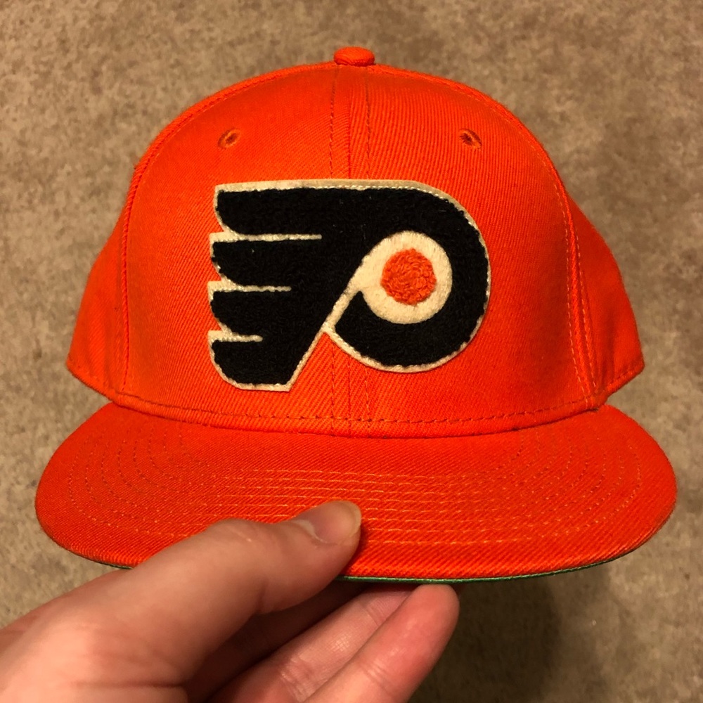 Philadelphia Flyers Retro Varsity Snapback Cap Hat